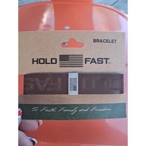 Hold Fast Men's Leather Bracelet American Flag J17